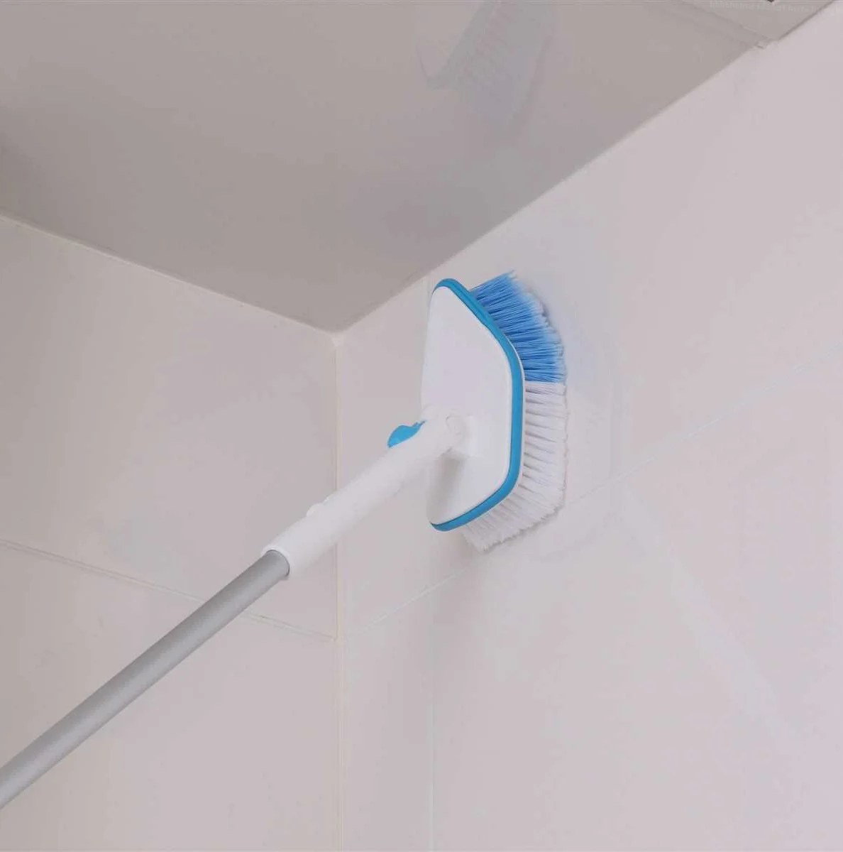 Где купить качественную швабру для мытья потолков и стен по выгодной цене?